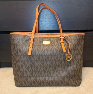 Michael Kors Large Jet Set Travel Carryall Tote